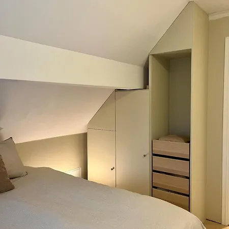 2 Bedrooms Close To Centre With Free Parking - Perfect For Ons Daire *