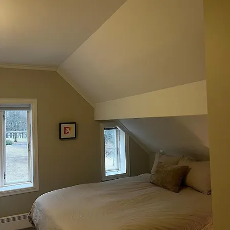 2 Bedrooms Close To Centre With Free Parking - Perfect For Ons Apartman