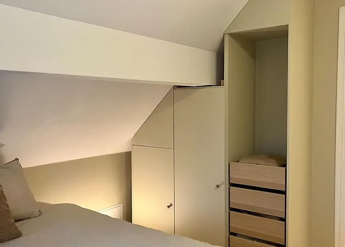 2 Bedrooms Close To Centre With Free Parking - Perfect For Ons Apartman *